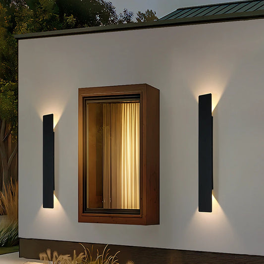 Lumaire DuoGlow™ Outdoor LED Wall Light